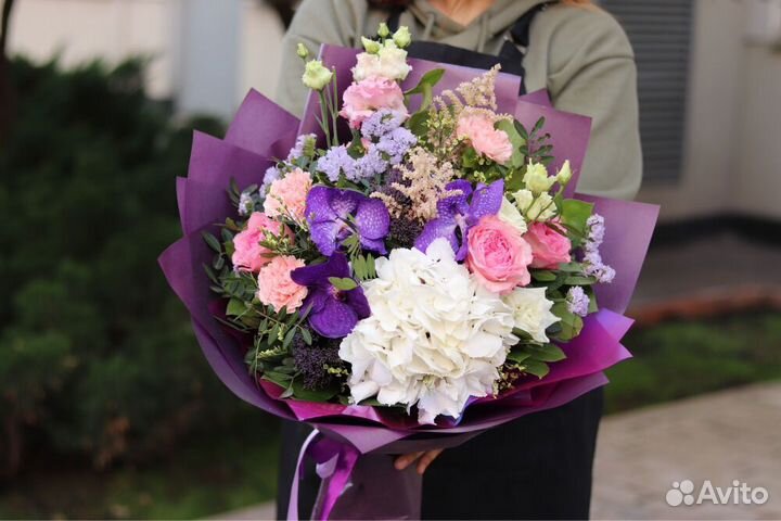 Доставка букетов и цветов в Москве и мо