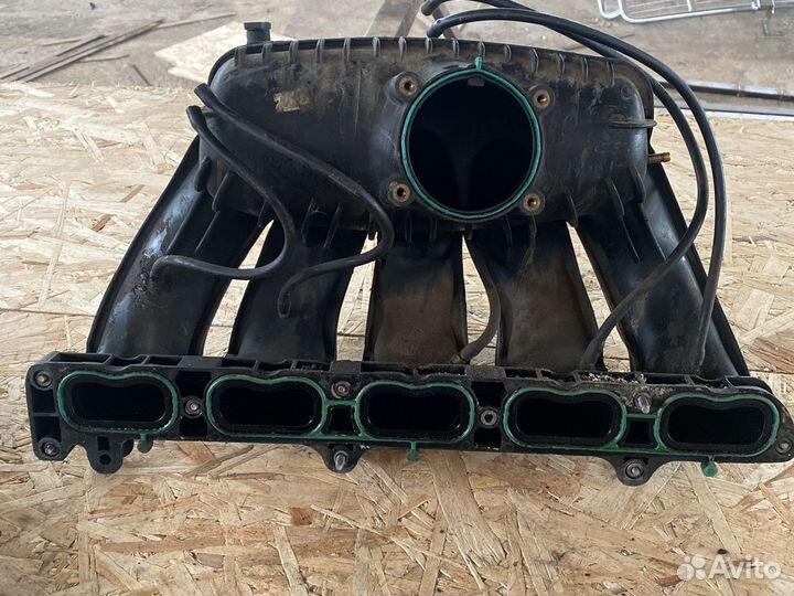 Коллектор впускной Хаммер Н3