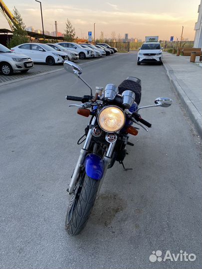 Мотоцикл Yamaha XJR 400R