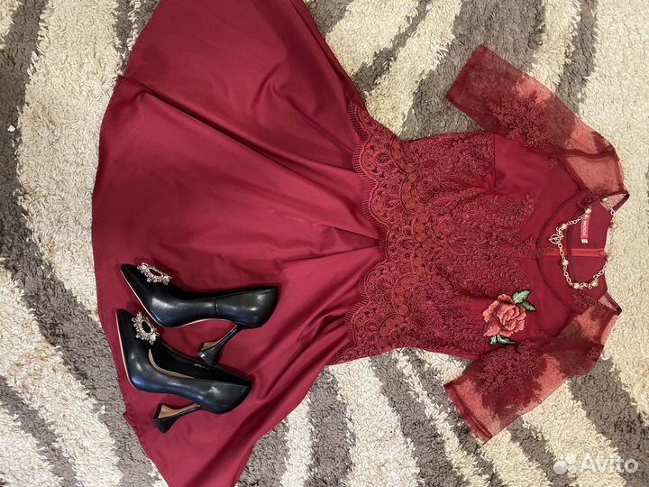 Нарядное платье)