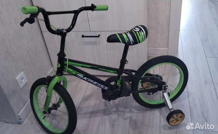 Детский велосипед 16