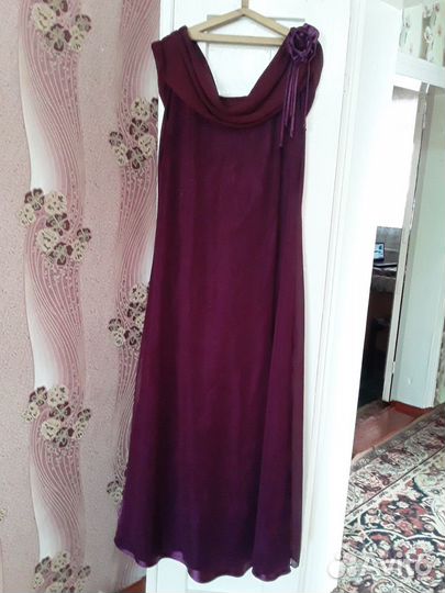 Вечернее платье