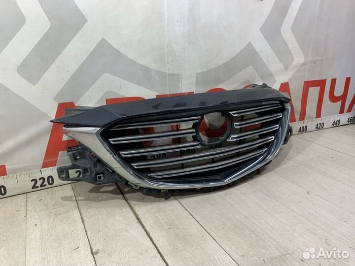 Решетка радиатора передняя Mazda Cx-9 TK