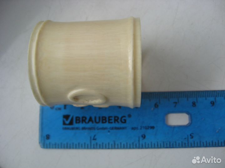 Антикварная тарелка фрукты