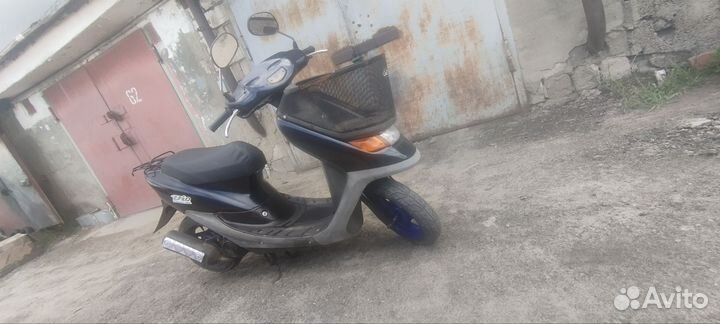 Honda dio cesta