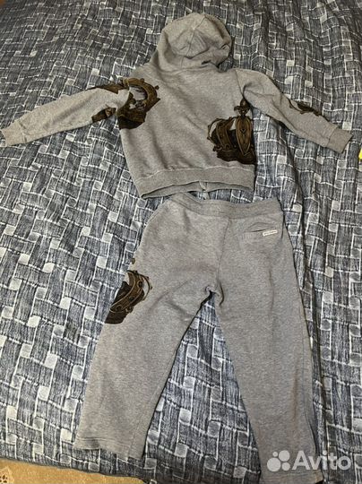 Dolce gabbana костюм