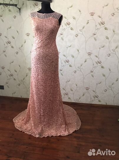 Платье вечернее 44 46