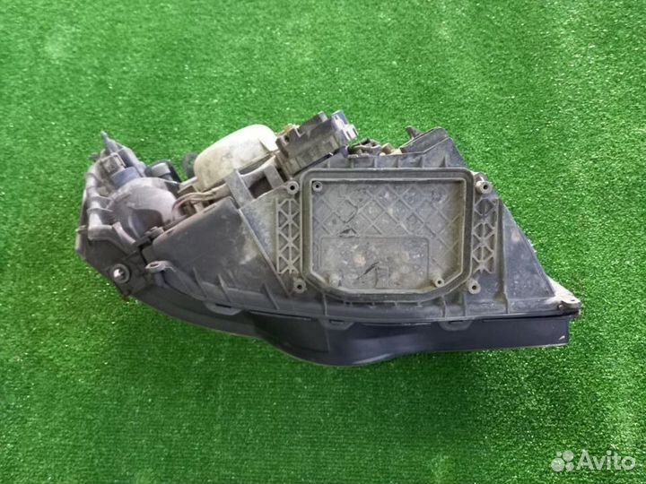 Фара левая бу Subaru Legacy 2003-2006