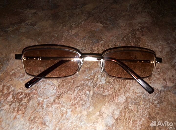 Очки новые подтемненые, - 1