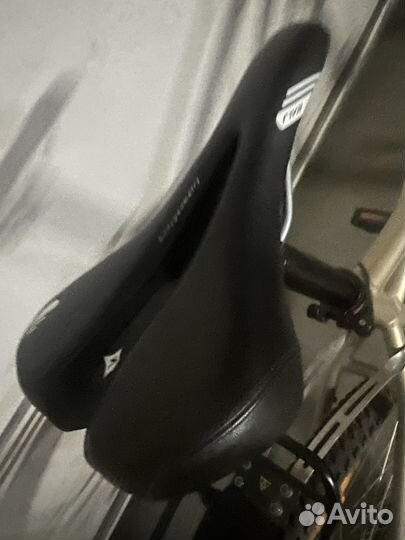 Продаю велосипед Specialized Myka