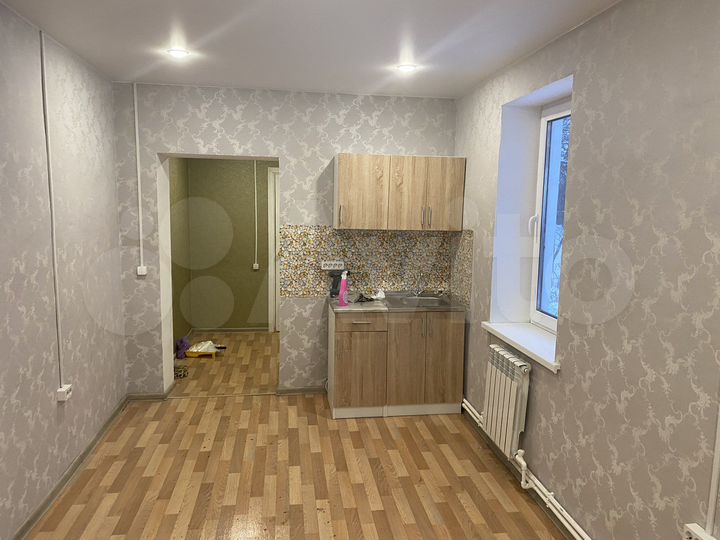 Дом 26 м² на участке 3 сот.