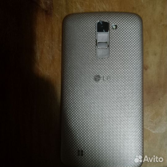 LG K10 (2017) M250, 2/16 ГБ
