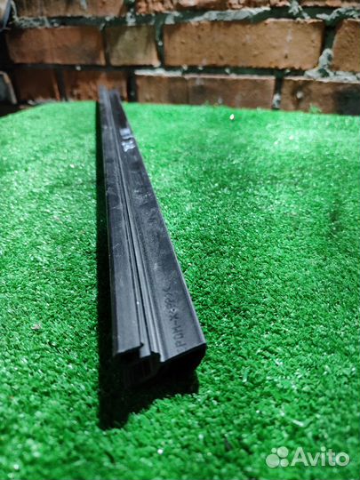 Бархотка стекла заднего Skoda Octavia A5