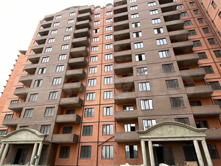 2-к. квартира, 84 м², 3/12 эт.