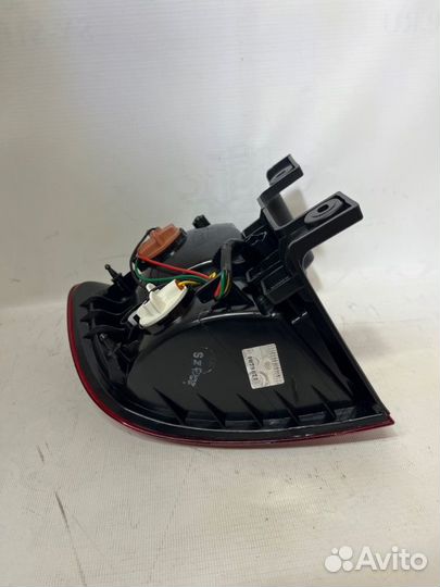 Фонарь наружный задний правый Ssangyong Kyron 2