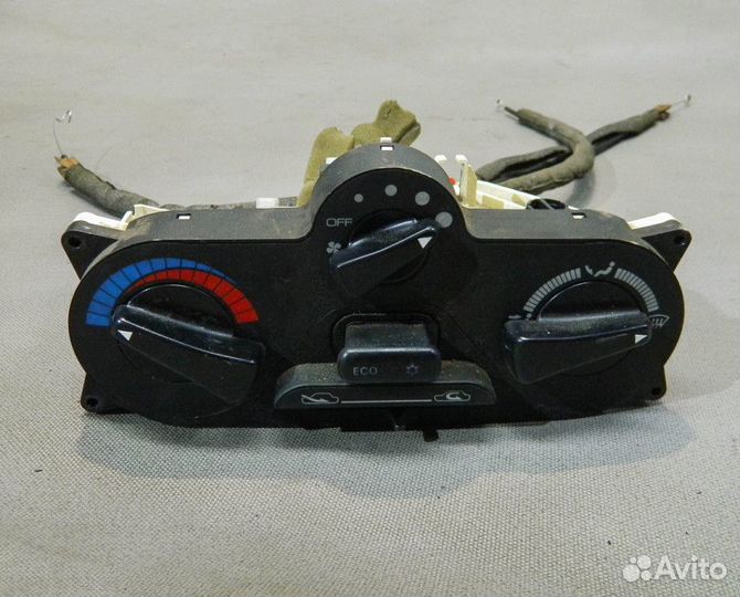 Блок управления печкой Mitsubishi Carisma