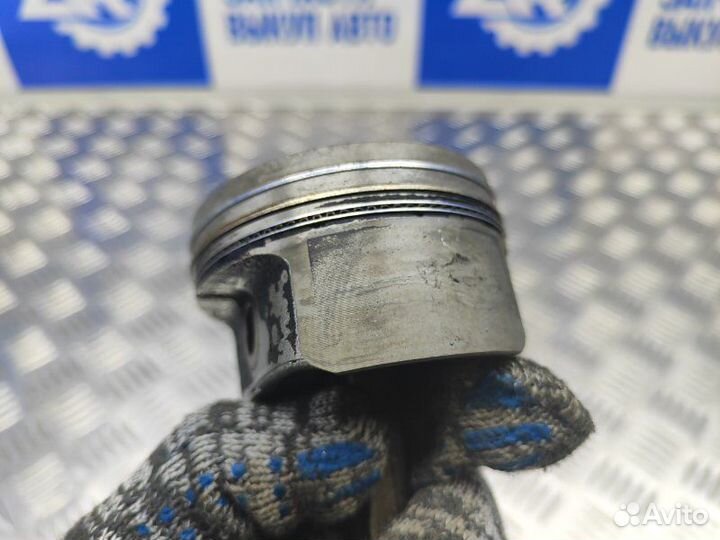 Поршень с шатуном Hyundai Solaris 1 1.4 G4FA