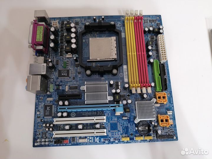 Материнская плата ам2