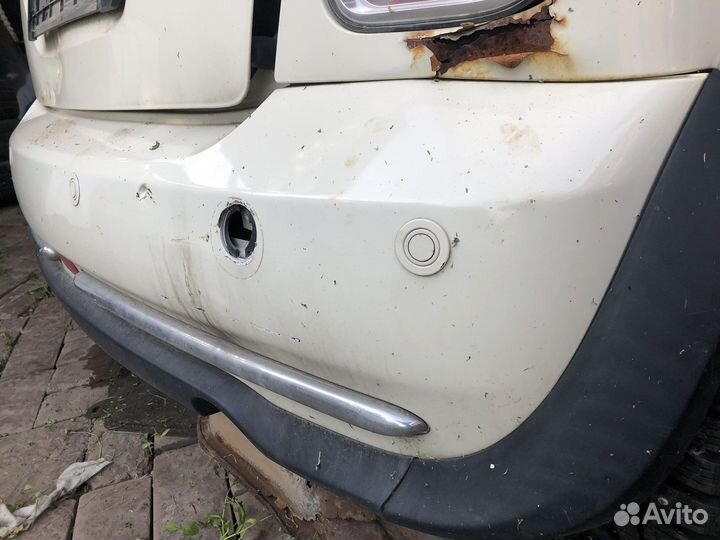 Задний бампер с дефектом на mini cooper