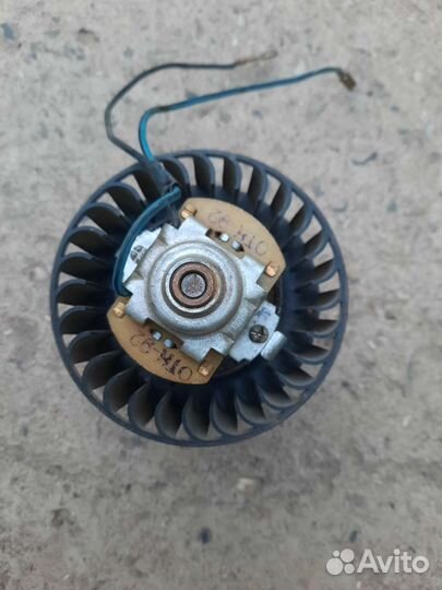Мотор обогревателя салона 2110