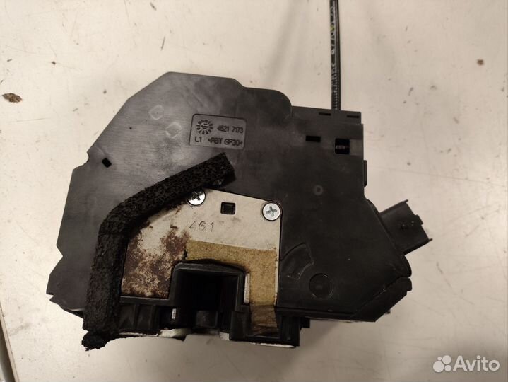 Замок двери передний левый Renault fluence