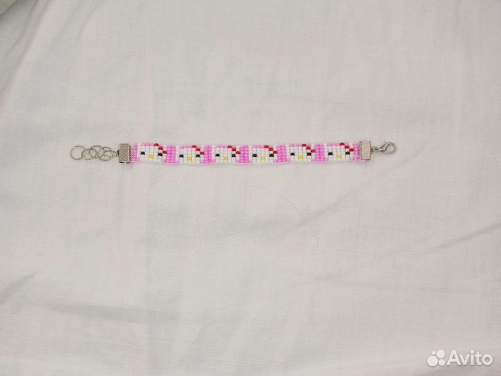 Фенечка из бисера, ручная работа