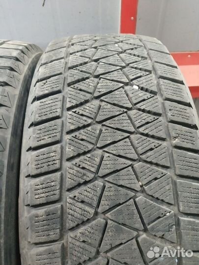 Bridgestone Blizzak DM-V2 225/60 R17 99S