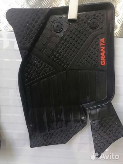 Автомобильные коврики granta