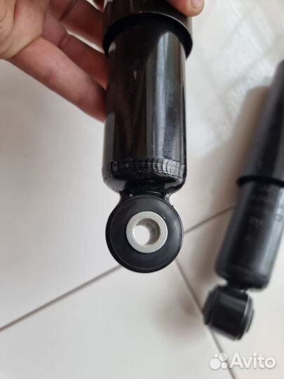 Амортизаторы передние LADA Niva 2121 масло