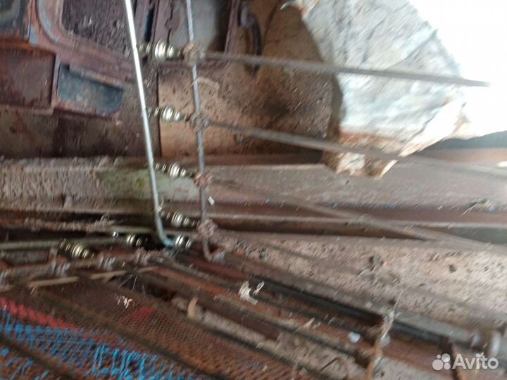 Кровать антикварная, металлическая, старинная