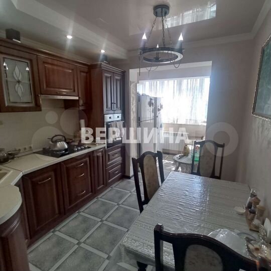 3-к. квартира, 71,8 м², 9/9 эт.