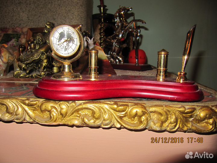 Подставка под ручку