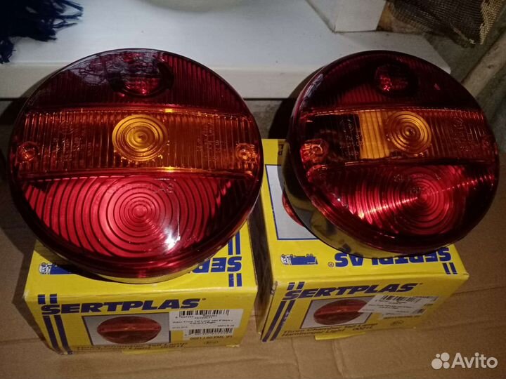 Задние фонари на грузовой прицеп