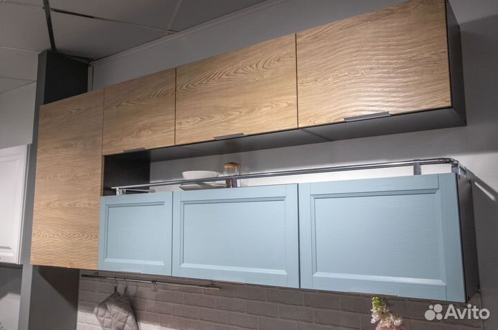 Кухонный гарнитур новый