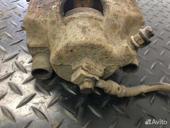 Суппорт перед/право на Opel Astra G / Classic