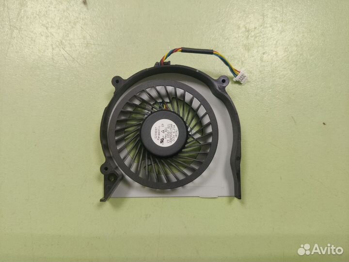 Вентилятор для Sony SVE17, VPC-EH, SVE1713