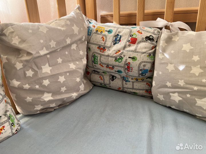 Бортики в детскую кроватку 12 шт