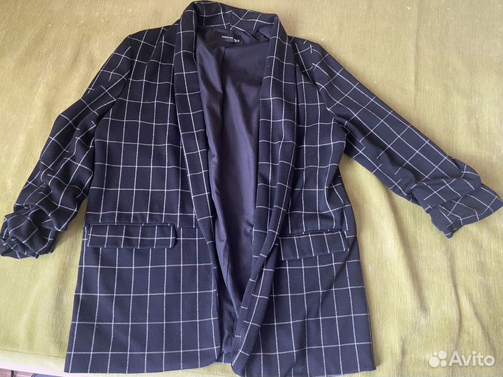 Пиджак оверсайз 42