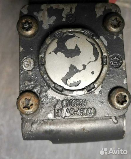 Клапан моторного тормоза DC1215 Scania (Скания) 5 P-series 04-17 (1756046)