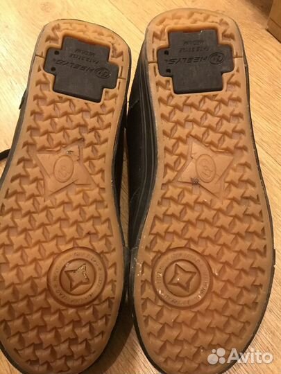 Роликовые кроссовки Heelys