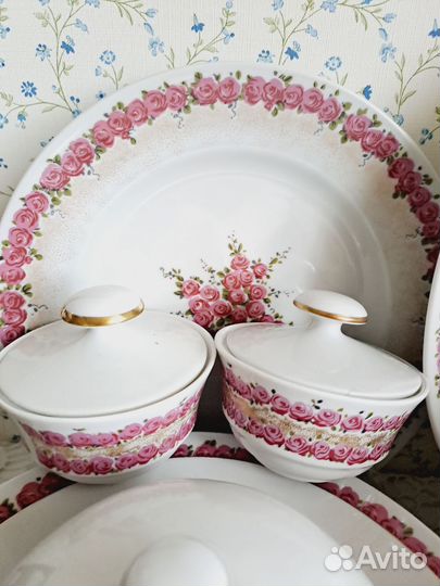 Сервиз столовый Ильменау Розочки, фарфор ГДР