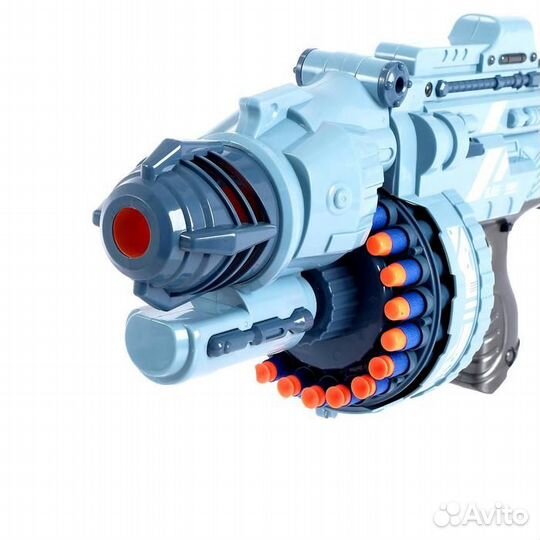 Бластер, стреляет мягкими пулями, работает от бата