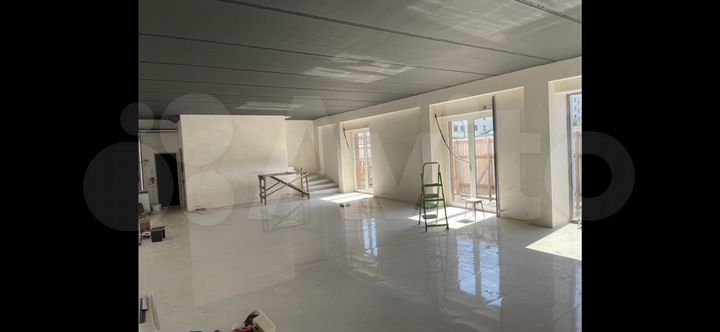 Свободного назначения, 65 м²