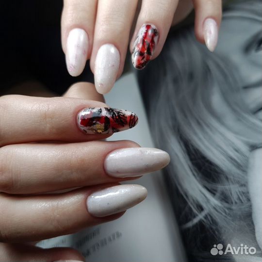 Наращивание ногтей