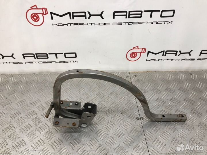 Б/У петля крышки багажника задний правый