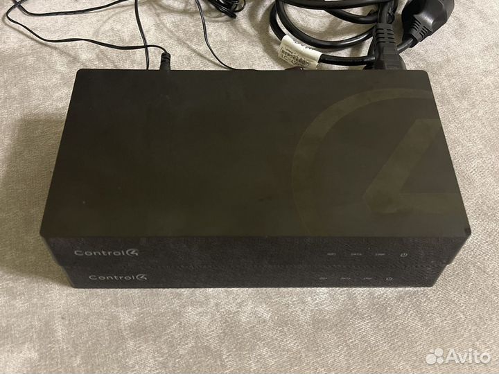 Control4 HC250 контроллер