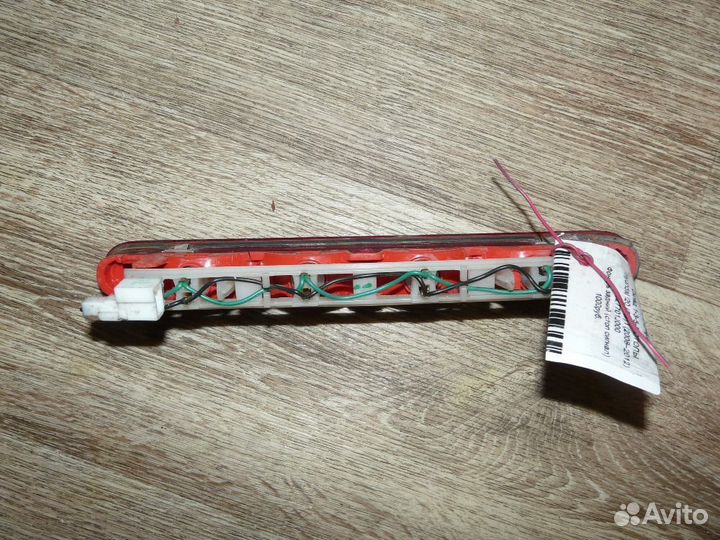 Фонарь задний (стоп сигнал) Hyundai i20 927701J000