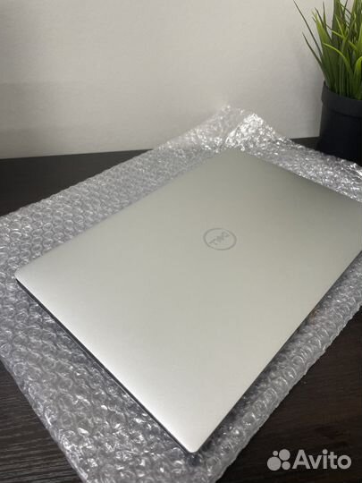 Dell XPS 13 9380