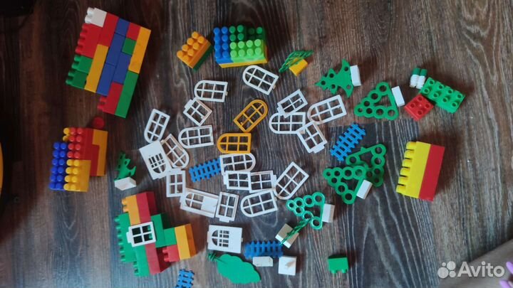 Конструктор (2 вида) продам