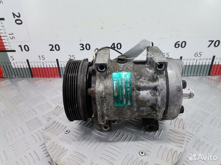 Компрессор кондиционера для Mitsubishi Carisma